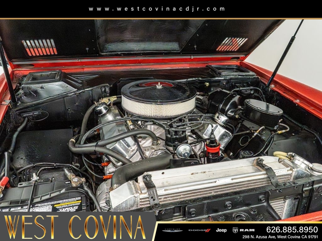 Used 1972  Ford 2dr Convertible image 12