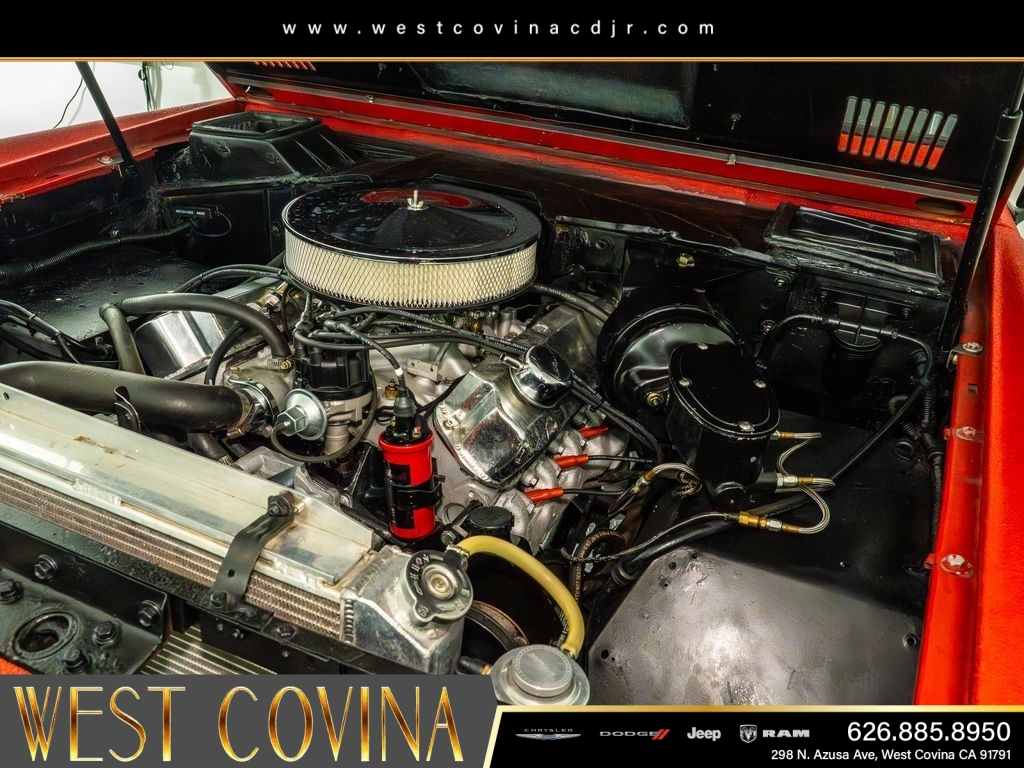 Used 1972  Ford 2dr Convertible image 13