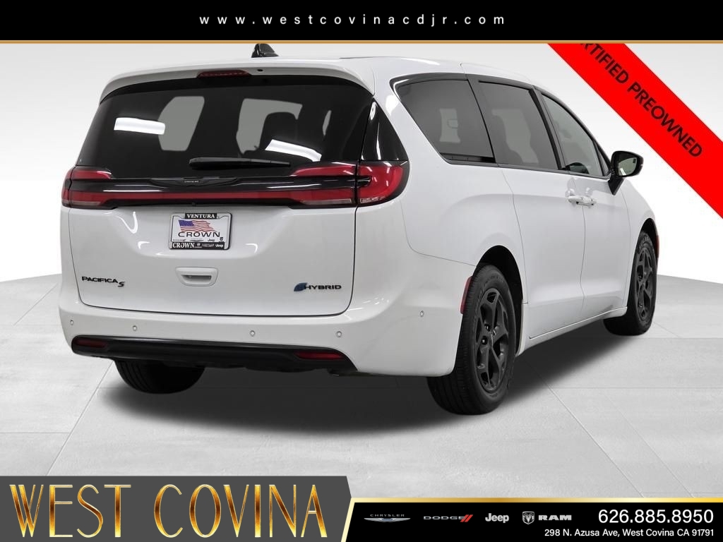 Certified Used 2024 White Chrysler Select image 7