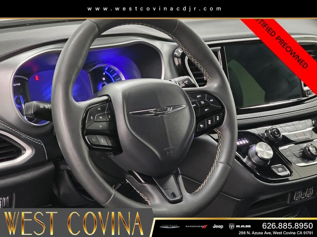 Certified Used 2024 White Chrysler Select image 24