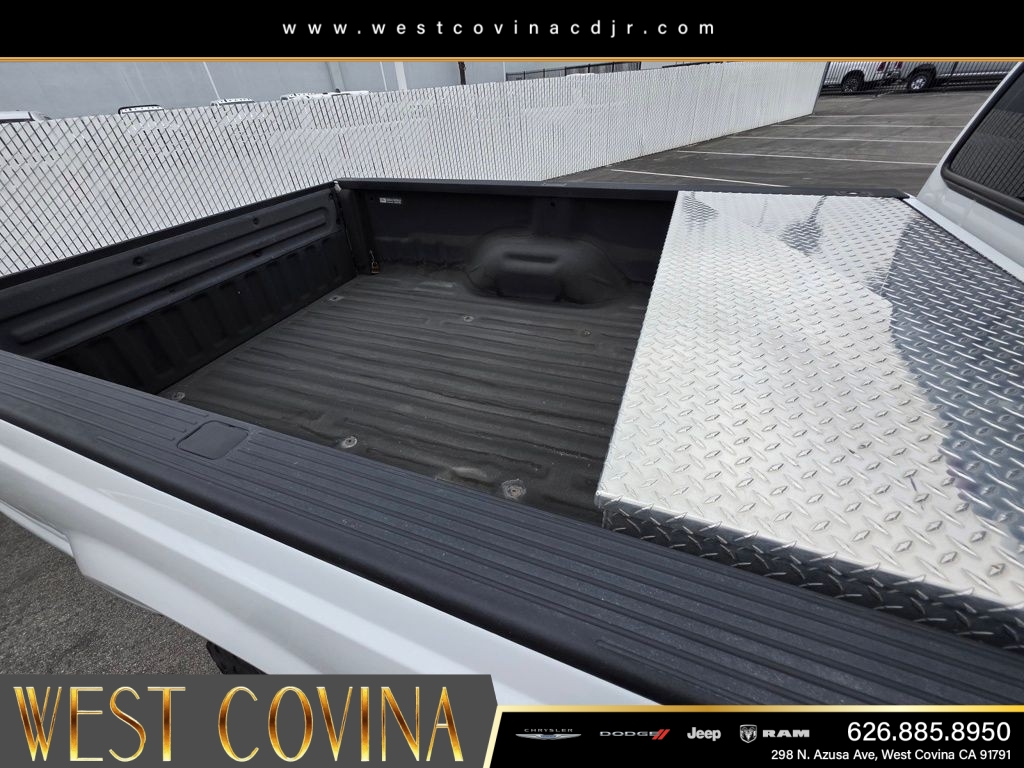 Used 2004  Ford Lariat image 12