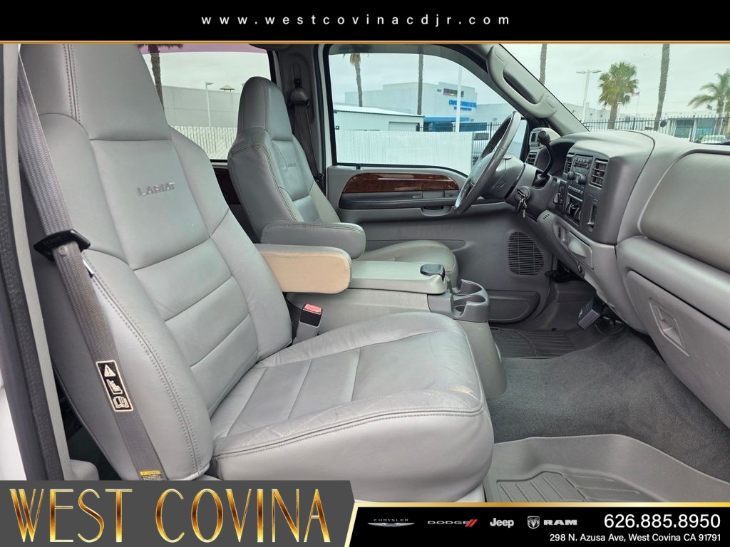 Used 2004  Ford Lariat image 17