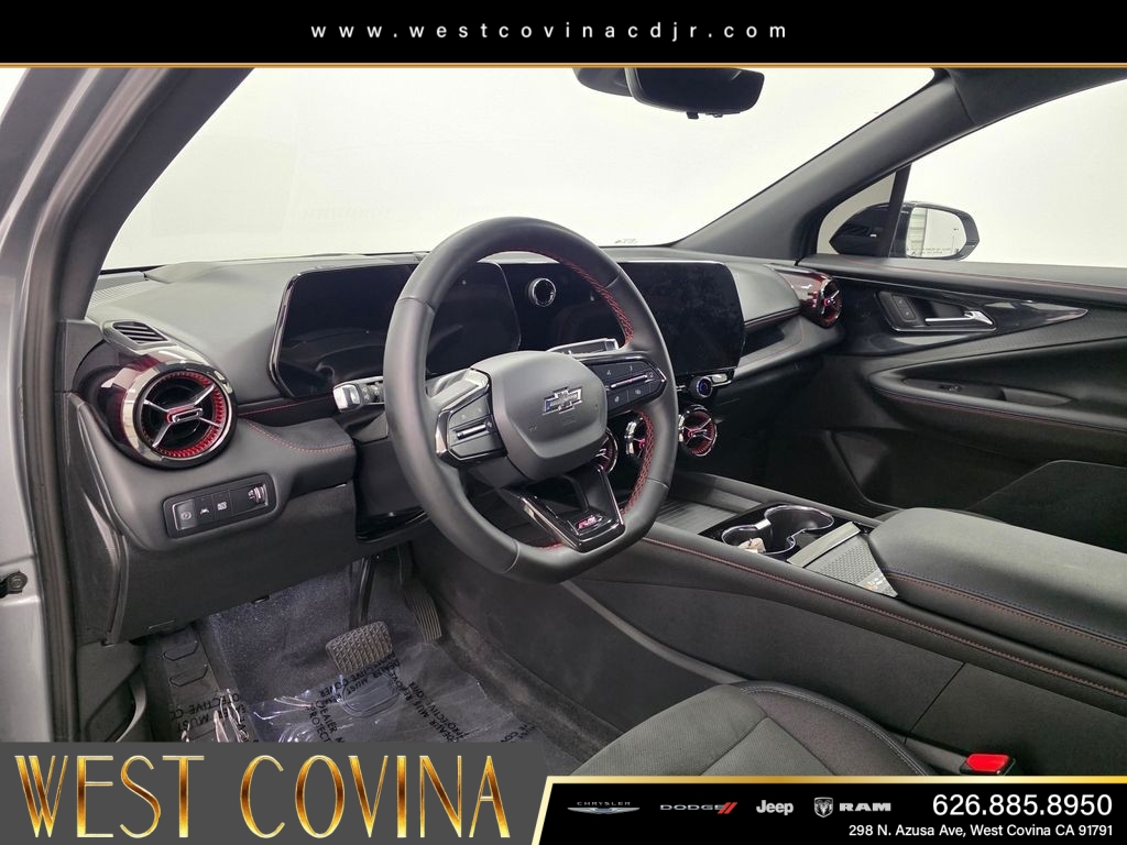 Used 2024 Gray Chevrolet RS image 21