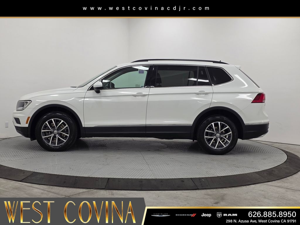Used 2020  Volkswagen 2.0T SE image 4