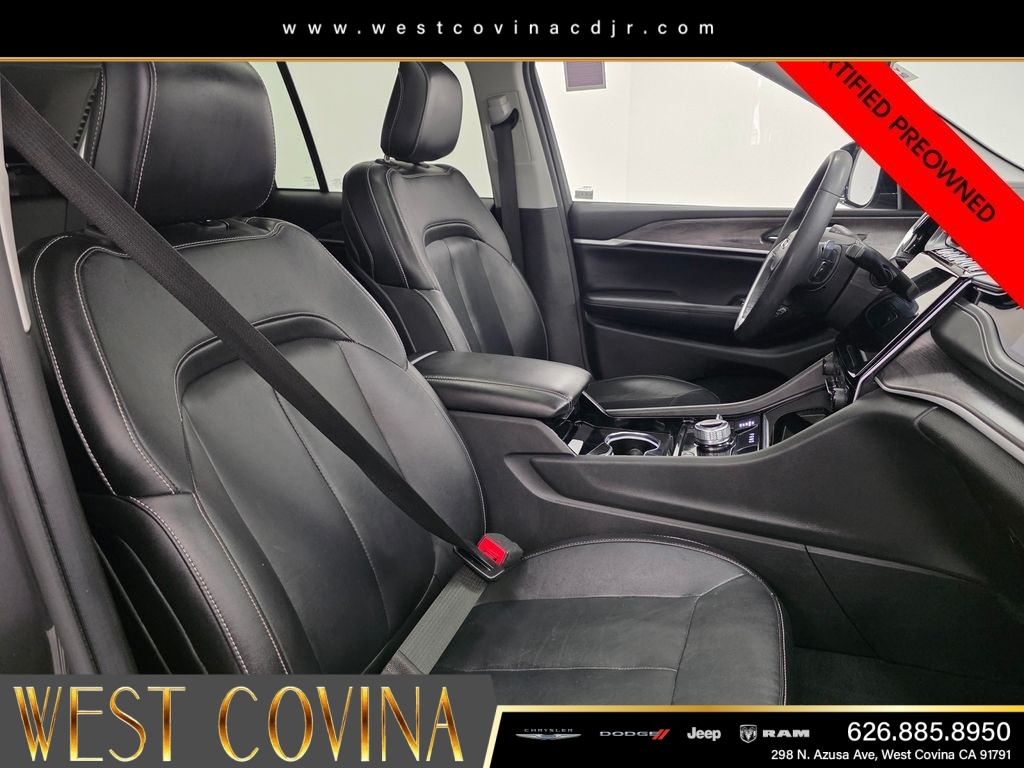 Used 2022 Gray Jeep 4xe image 11