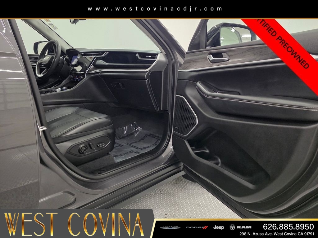 Used 2022 Gray Jeep 4xe image 15