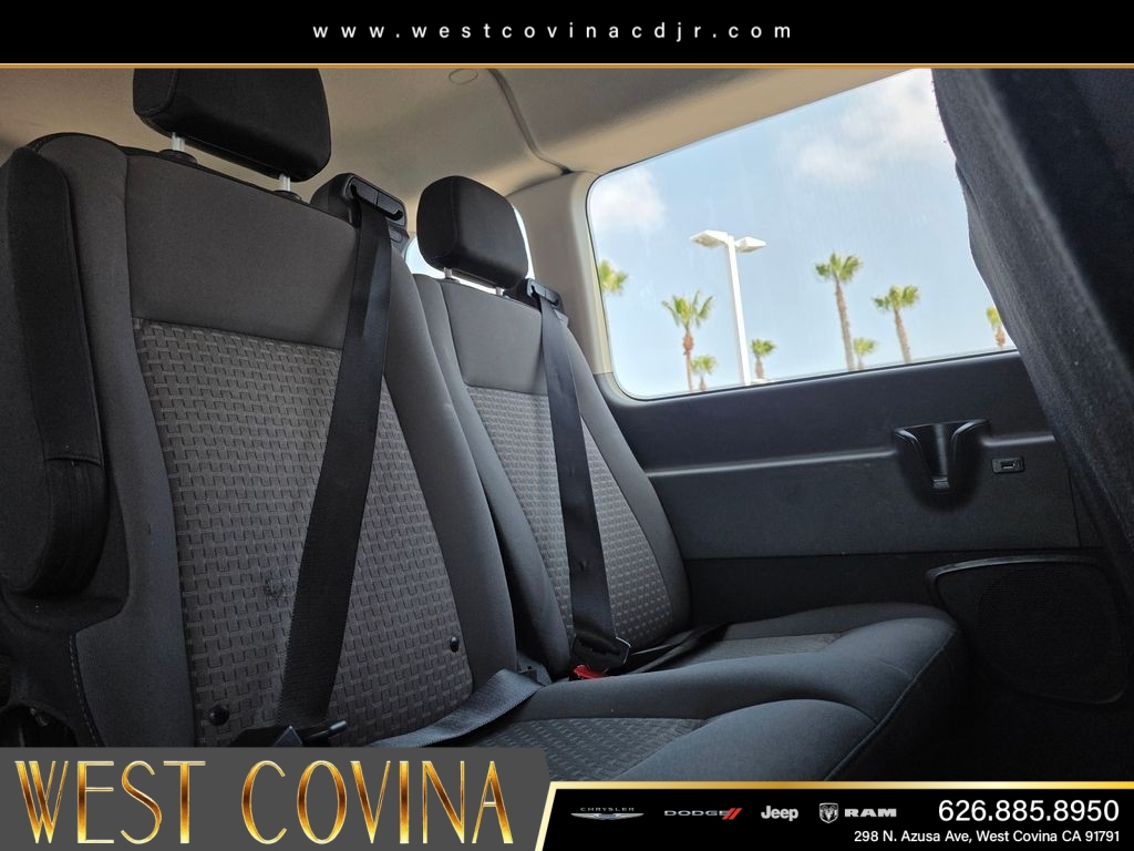 Used 2023 White Ford XLT image 12