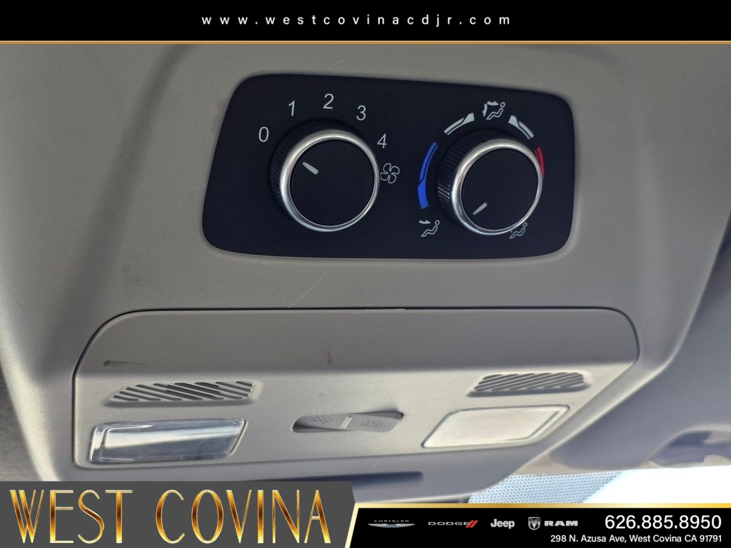 Used 2023 White Ford XLT image 22