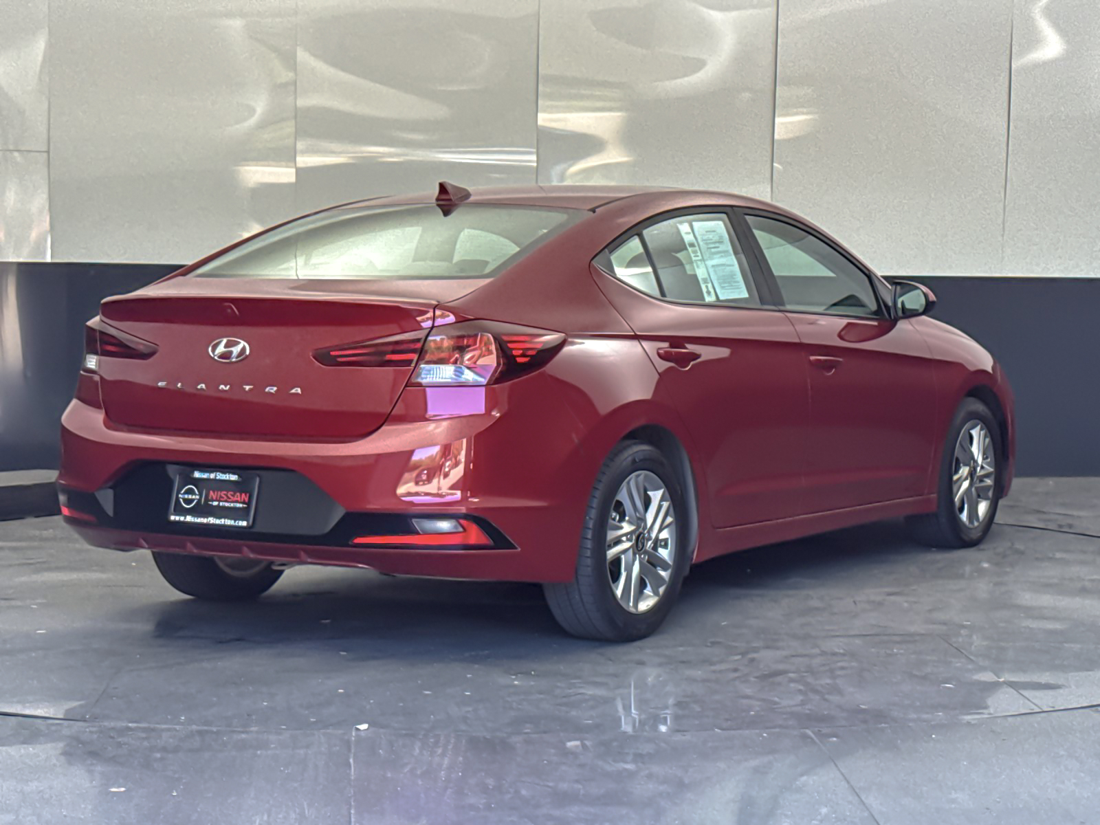 Used 2019 Red Hyundai Value Edition image 3