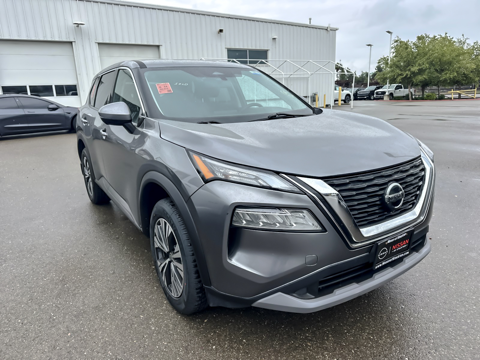 2021 Nissan Rogue SV FWD's photo