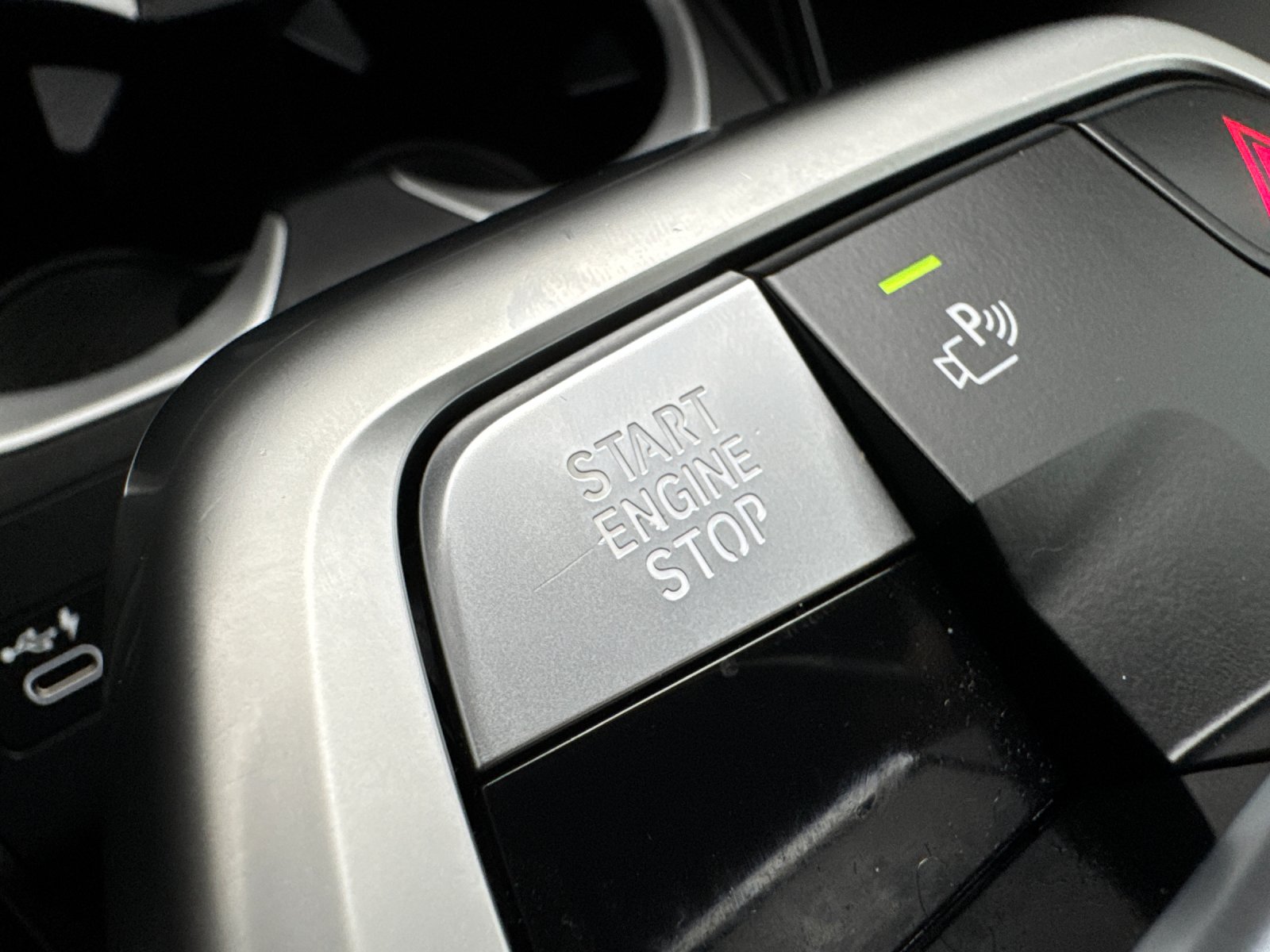 Used 2023 Black BMW xDrive28i image 22
