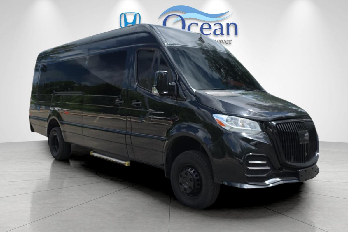 2019 Mercedes-Benz Sprinter 3500XD 170 WB Ext High Roof 4x4's photo
