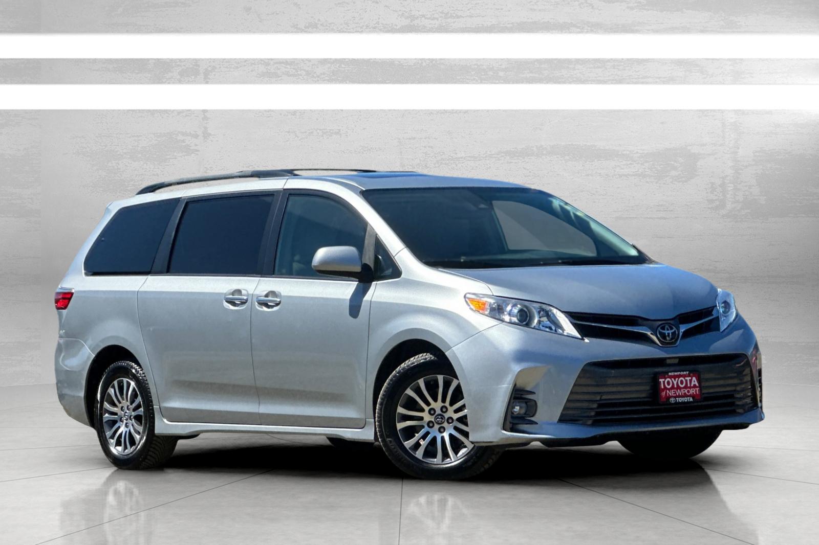 2019 Toyota Sienna XLE