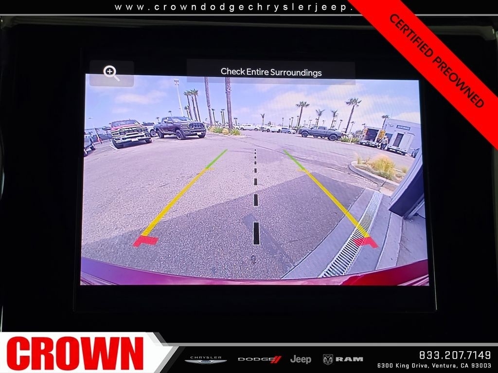 Used 2025 Red Jeep Altitude image 25