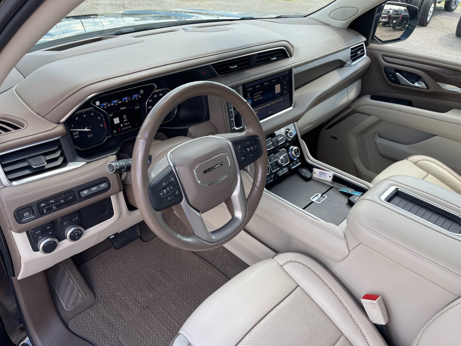 Used 2021 Black GMC Denali image 10