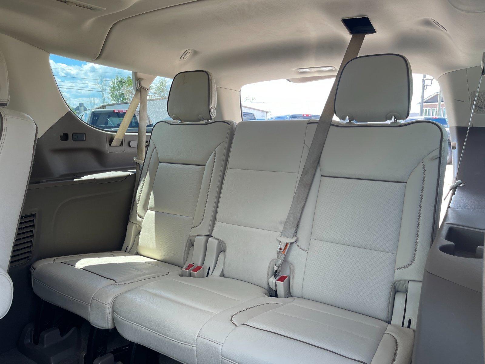Used 2021 Black GMC Denali image 17
