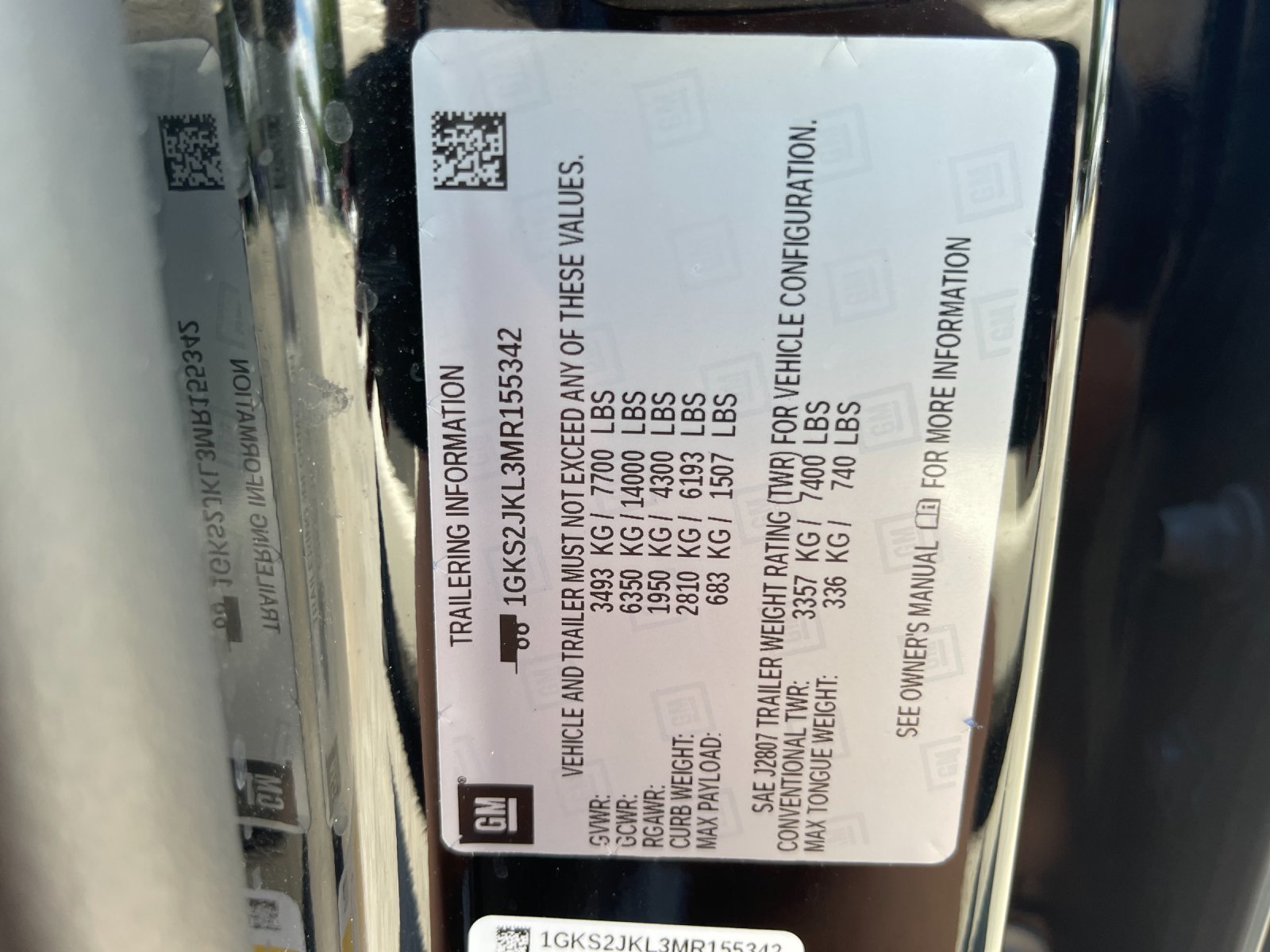 Used 2021 Black GMC Denali image 32