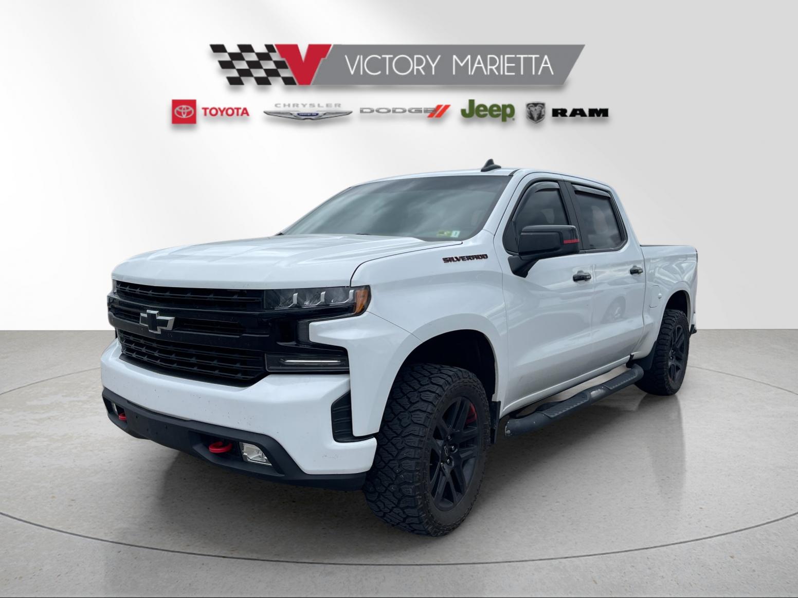 2022 Chevrolet Silverado 1500 RST 4WD Crew Cab Short Box's photo