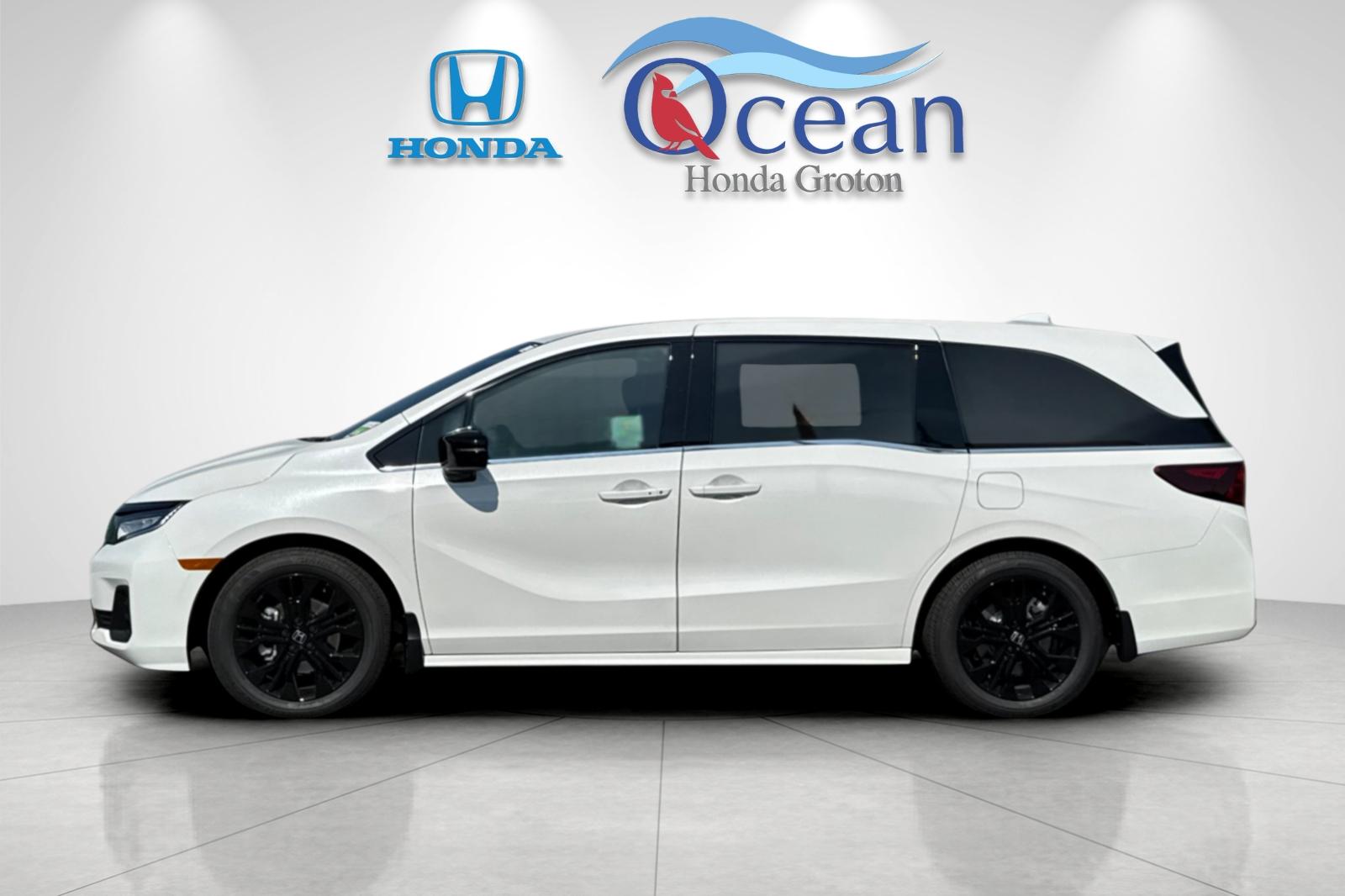 Used 2026 Solar Silver Metallic Honda Sport-L image 2