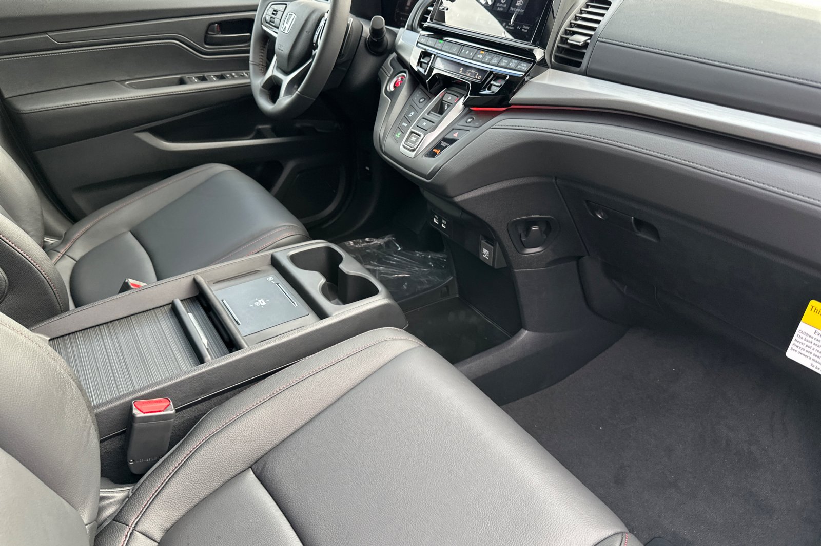 Used 2026 Solar Silver Metallic Honda Sport-L image 18