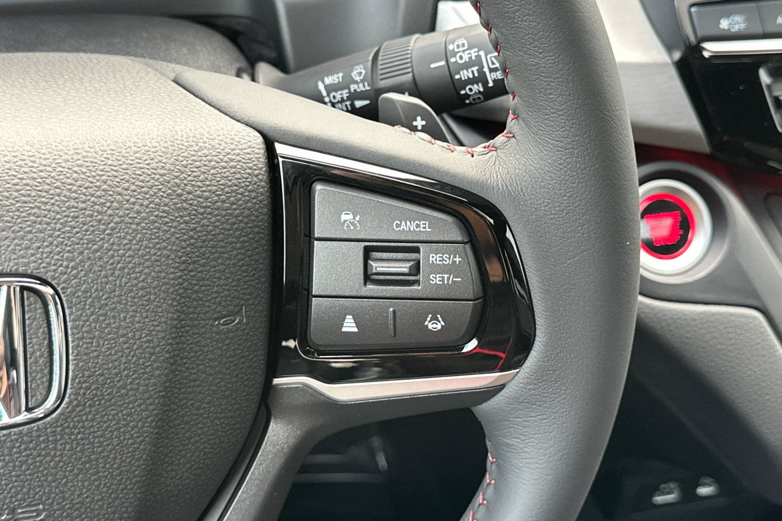 Used 2026 Solar Silver Metallic Honda Sport-L image 28