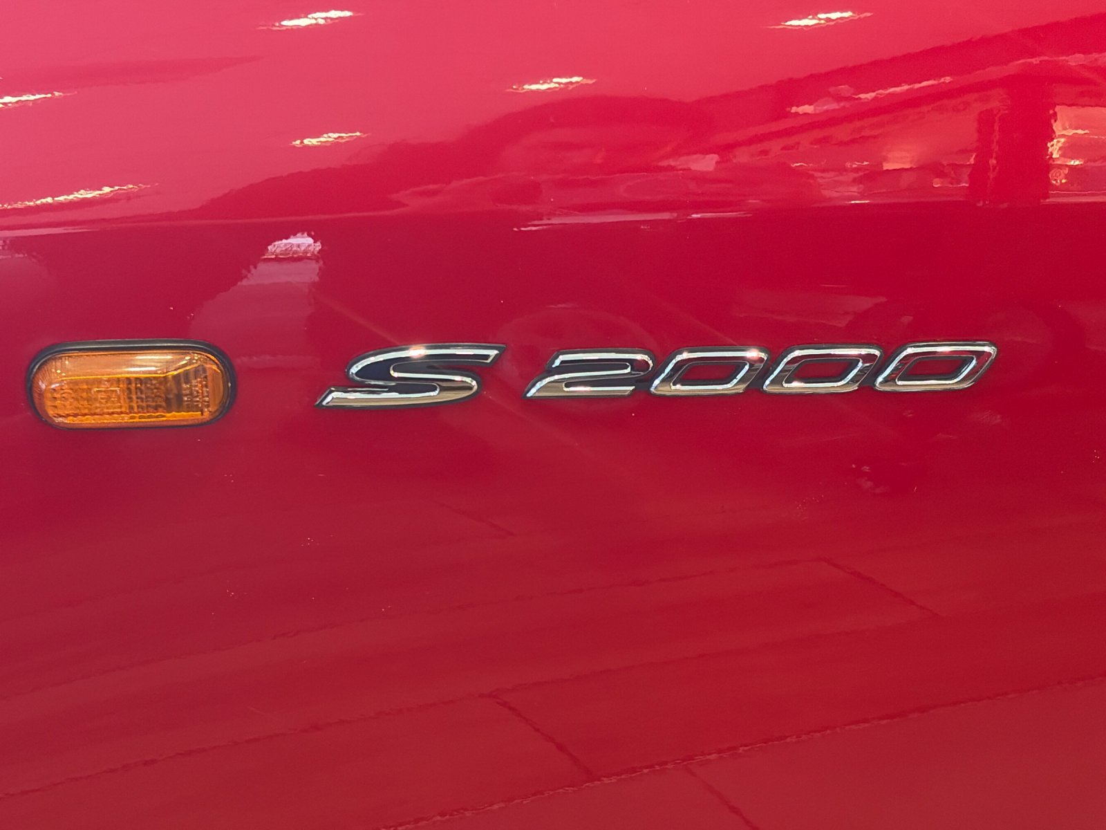 Used 2000 New Formula Red Honda Base image 25