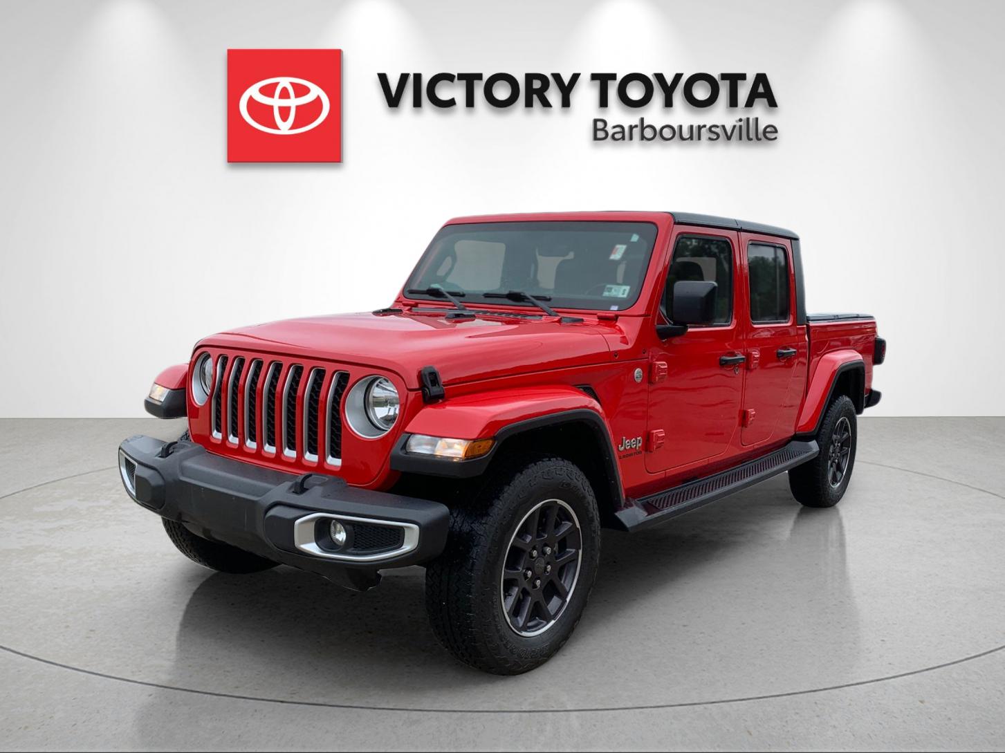 2022 Jeep Gladiator Overland's photo