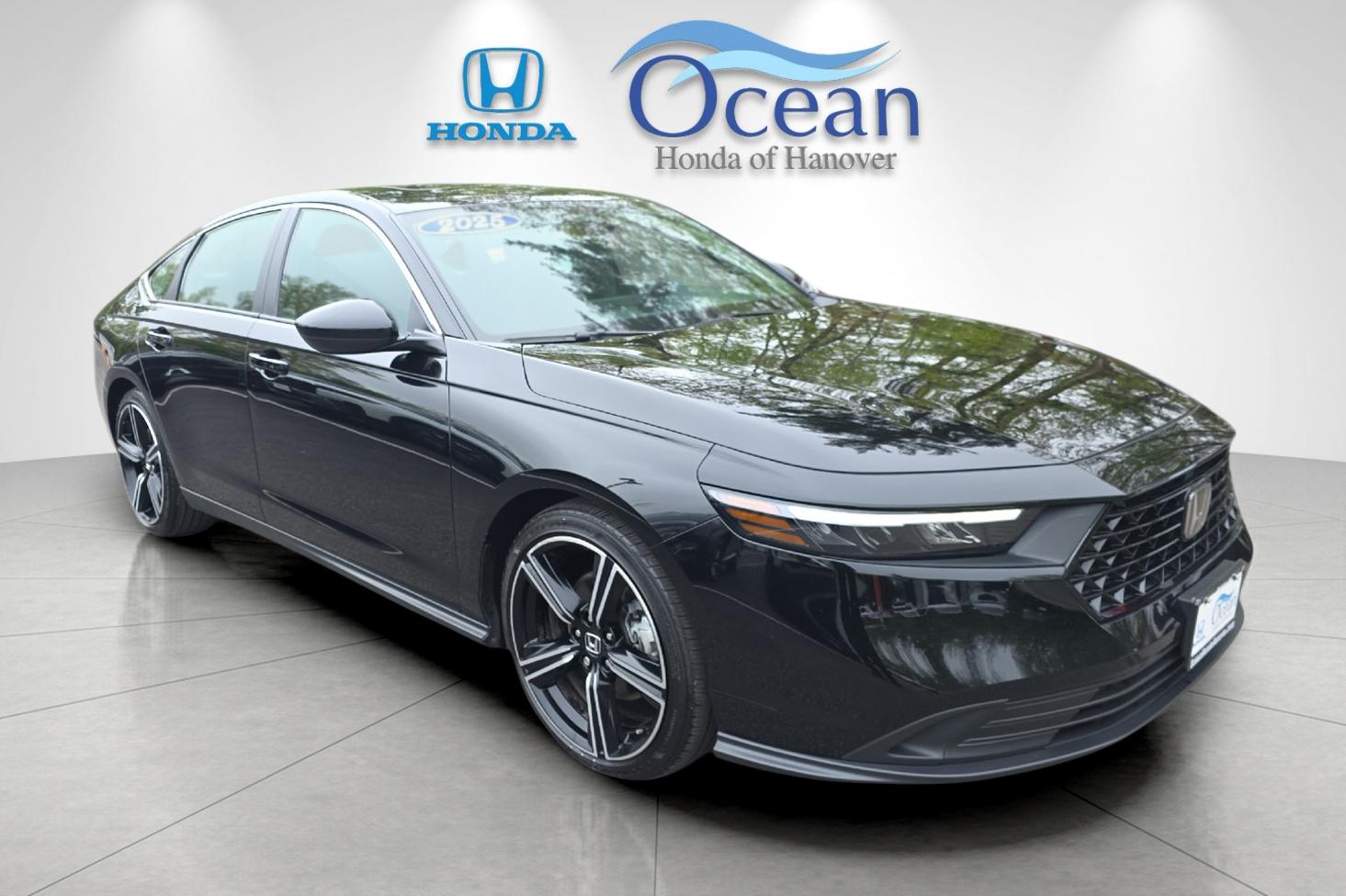 2025 Honda Accord Hybrid Sport's photo