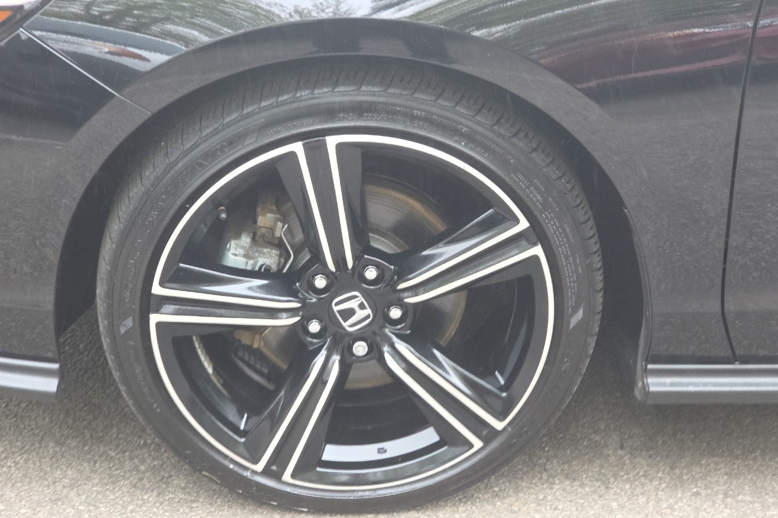 Used 2025 Crystal Black Pearl Honda Sport image 24