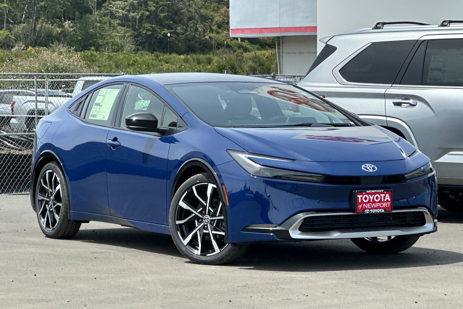 2026 Toyota Prius XSE's photo