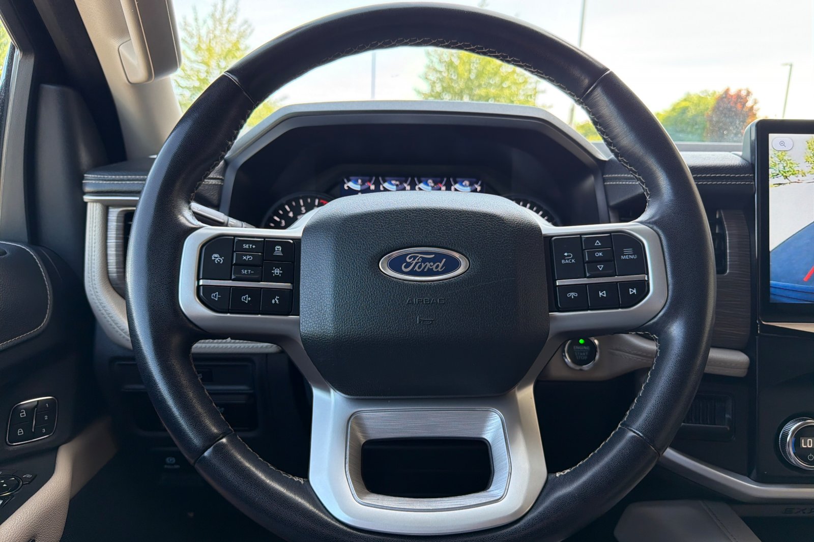 Used 2024 Black Ford Limited image 25