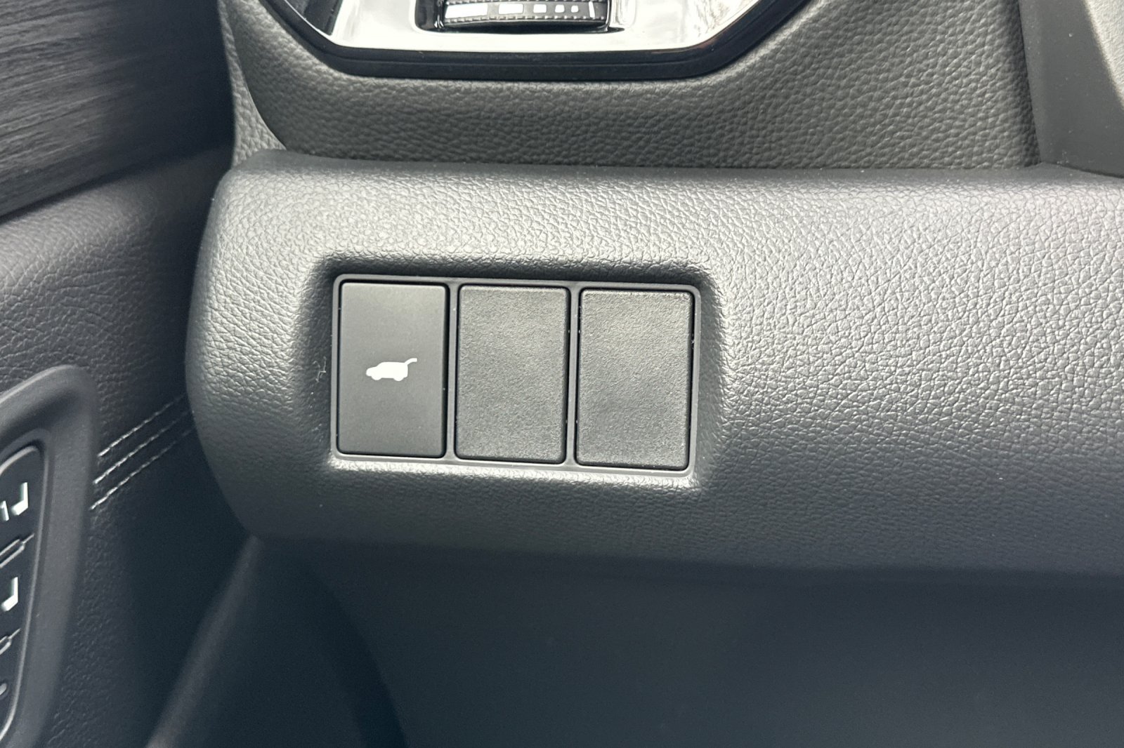 New 2026 Platinum White Pearl Honda Touring image 30