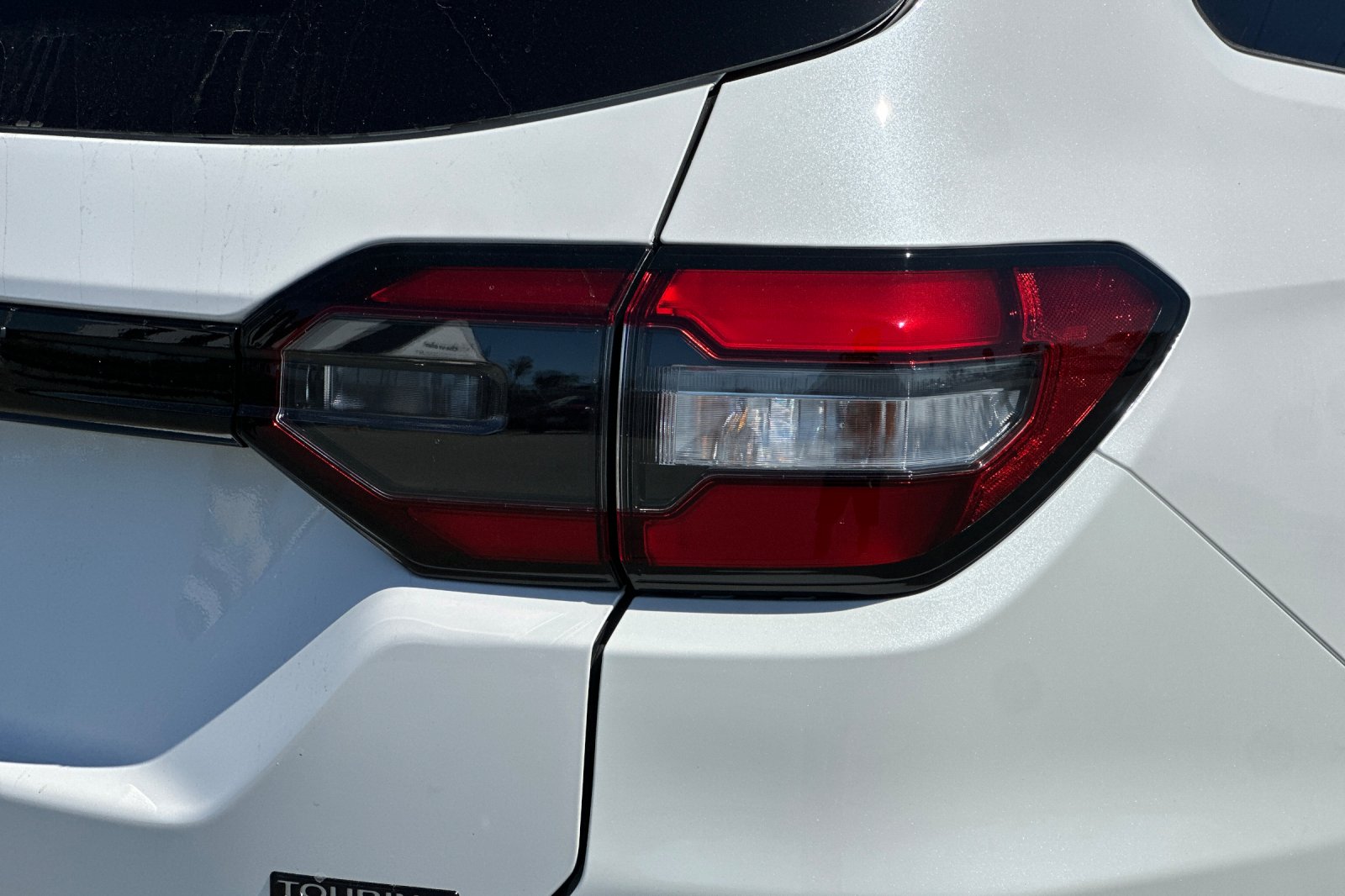 New 2026 Platinum White Pearl Honda Touring image 32