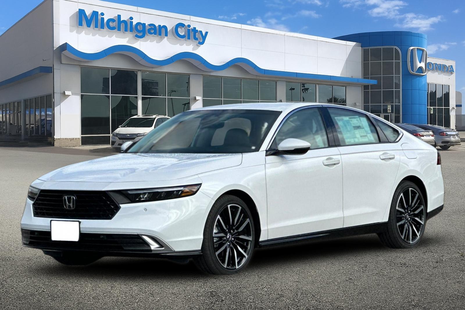 2026 Honda Accord Hybrid Touring's photo