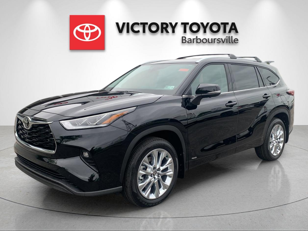 2026 Toyota Highlander Hybrid Limited AWD's photo