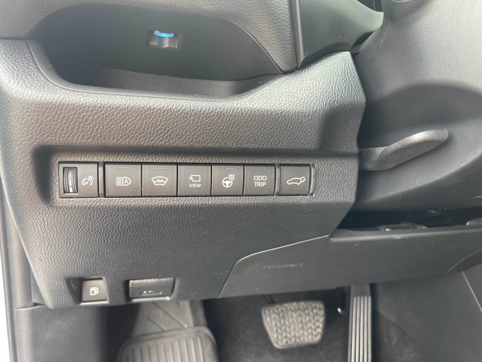 Used 2023 Beige Toyota XSE image 31