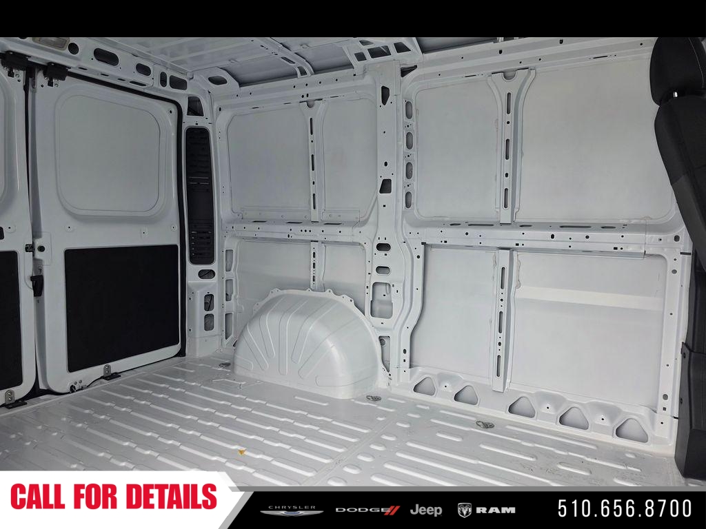 New 2026 Bright White Clear-Coat Exterior Paint RAM Low Roof image 14