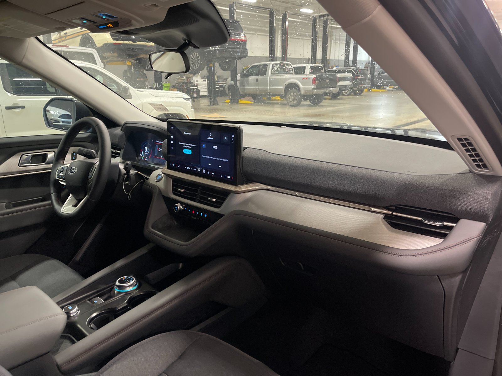 New 2026 Agate Black Metallic Ford Active image 18