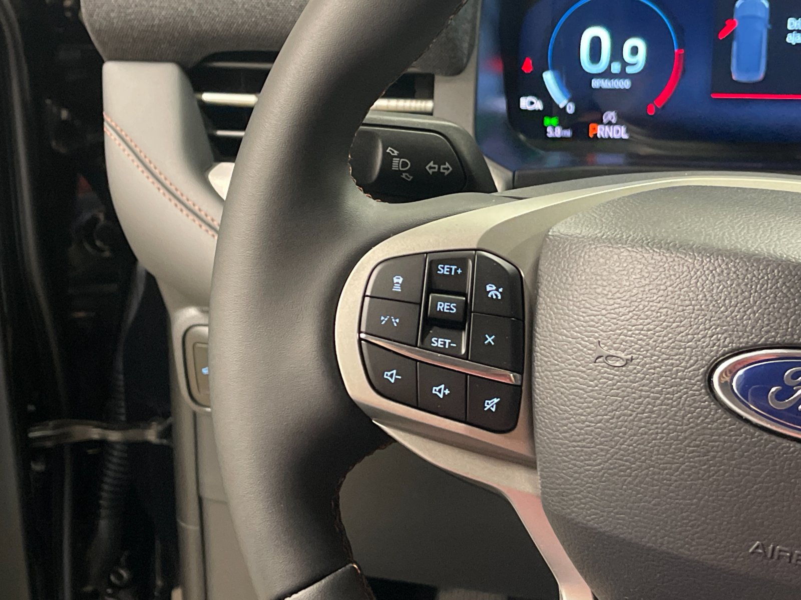 New 2026 Agate Black Metallic Ford Active image 26