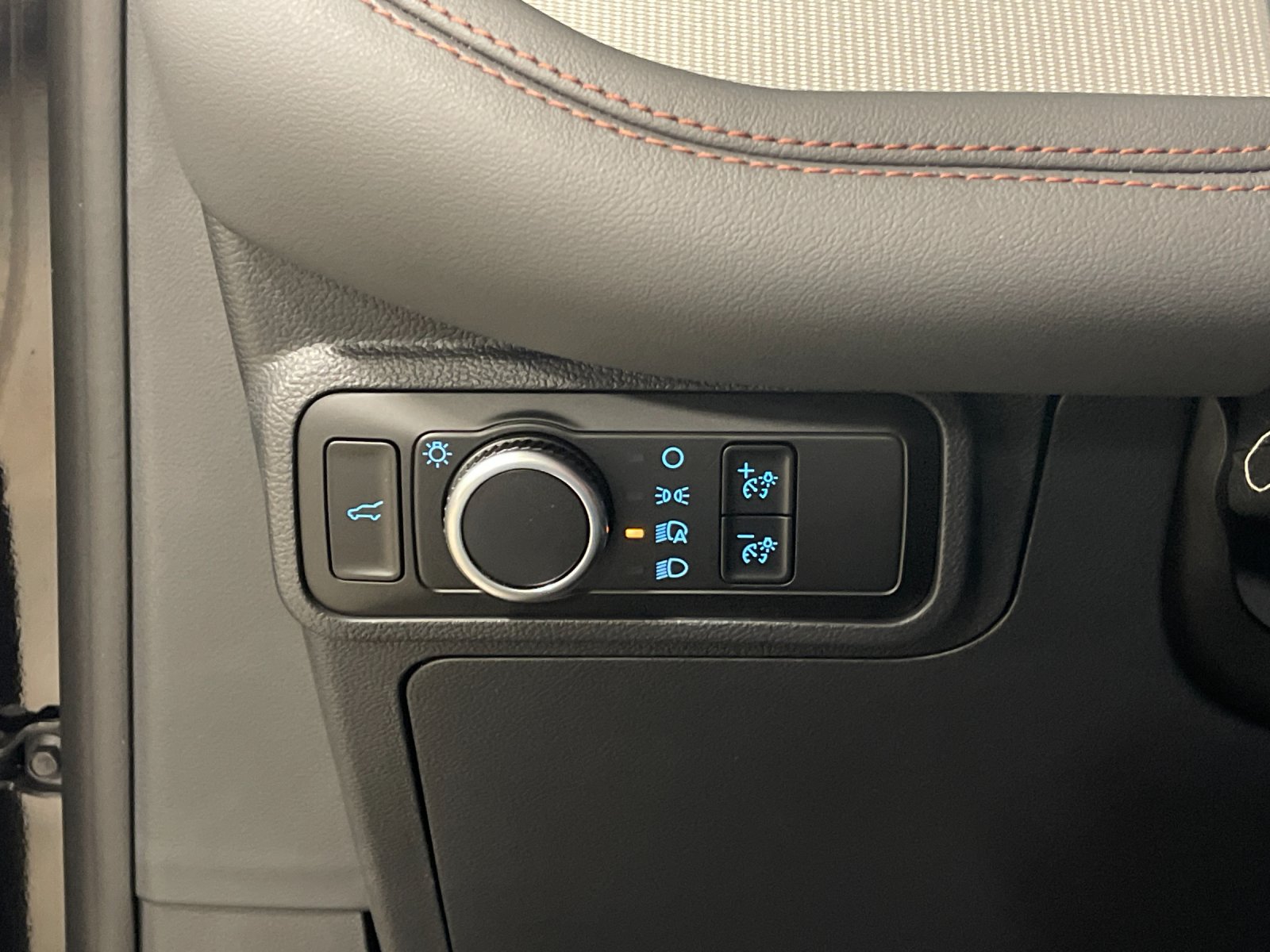 New 2026 Agate Black Metallic Ford Active image 30