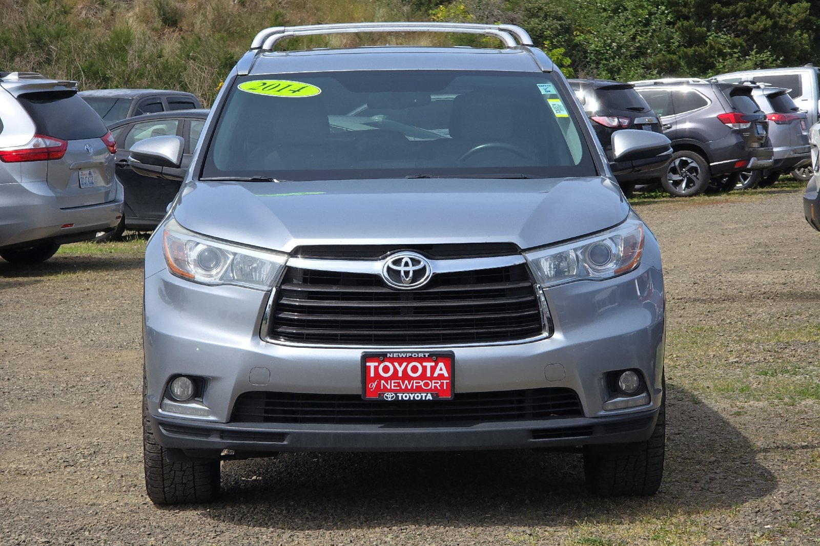 Used 2014 Silver Toyota Limited image 6