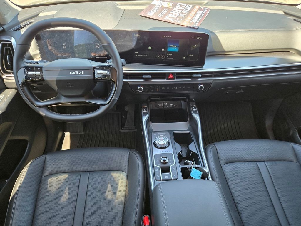 Used 2026 Interstellar Gray Kia EX image 10