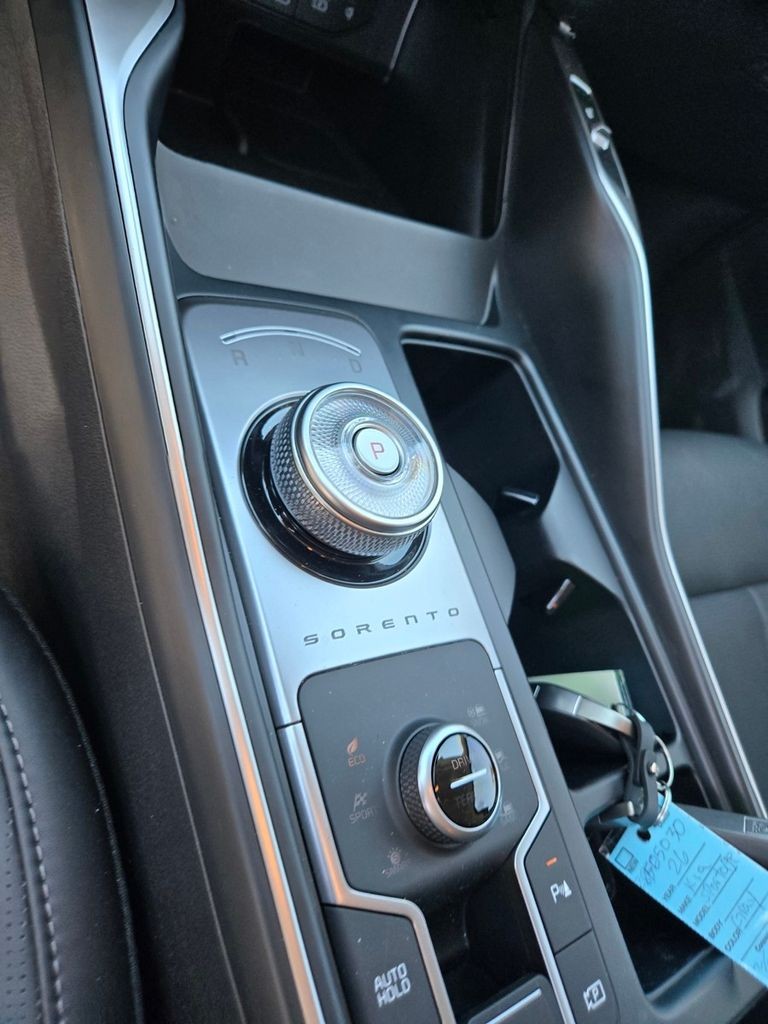 Used 2026 Interstellar Gray Kia EX image 17