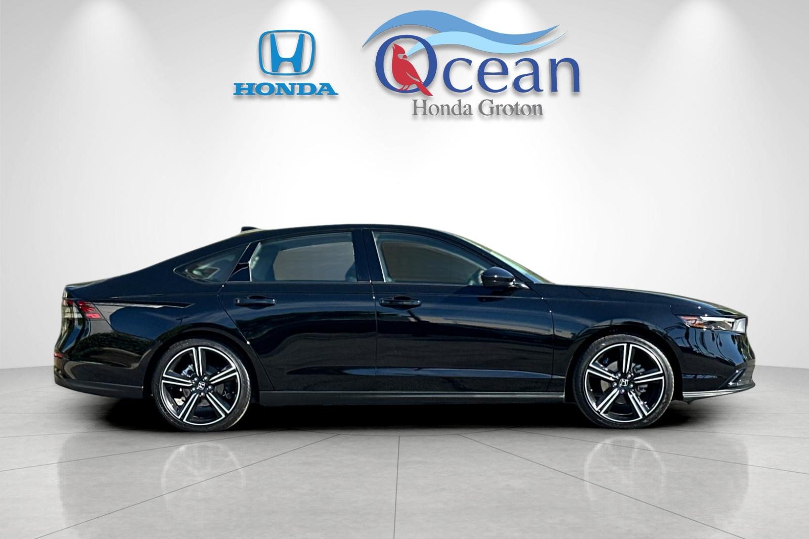 New 2026 Crystal Black Pearl Honda SE image 6