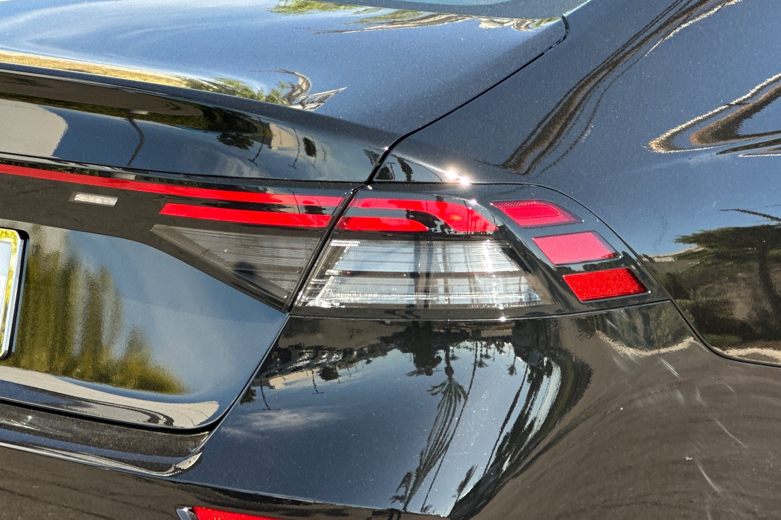 New 2026 Crystal Black Pearl Honda SE image 30