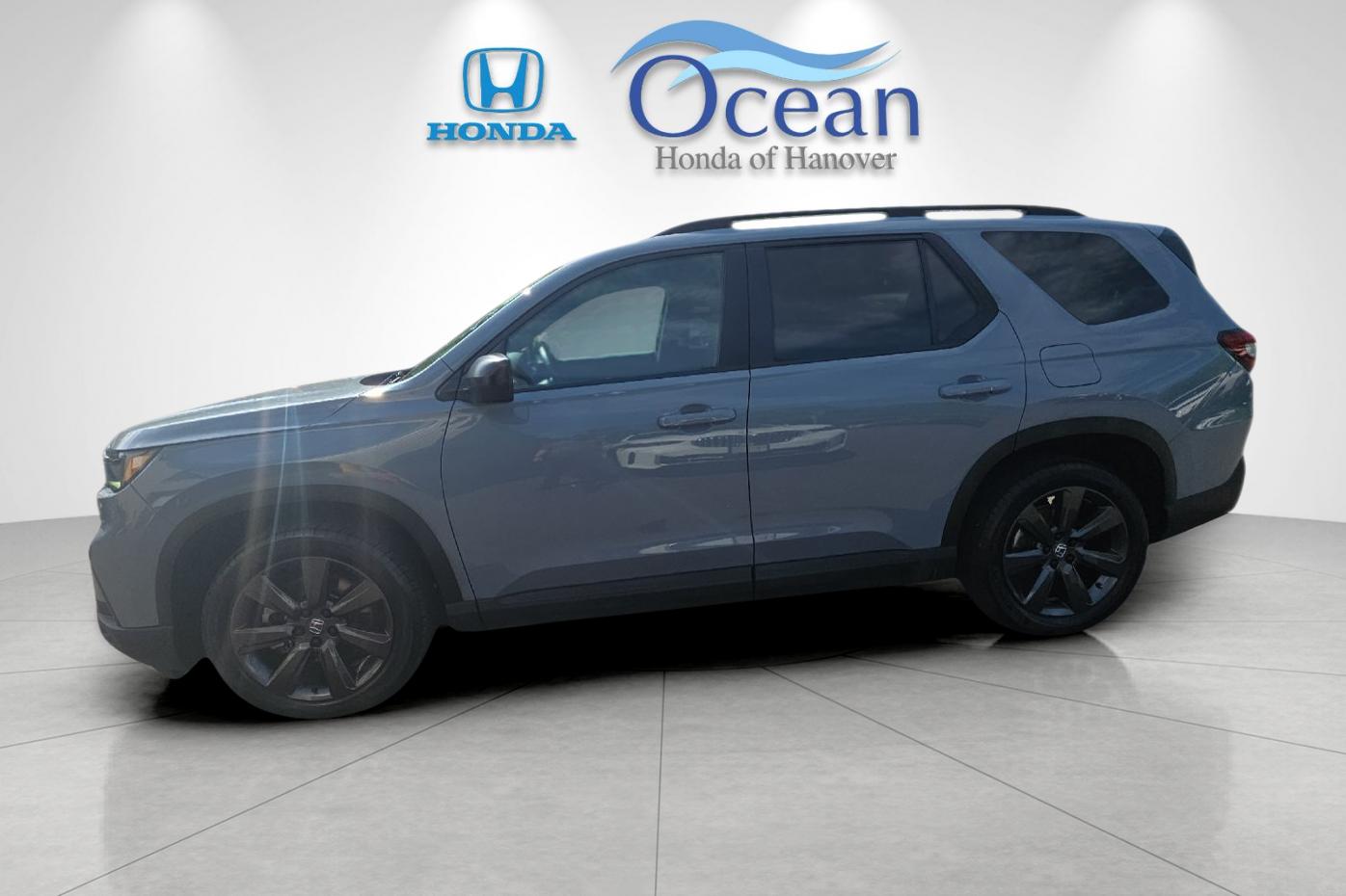 Used 2025 Sonic Gray Pearl Honda Sport image 6