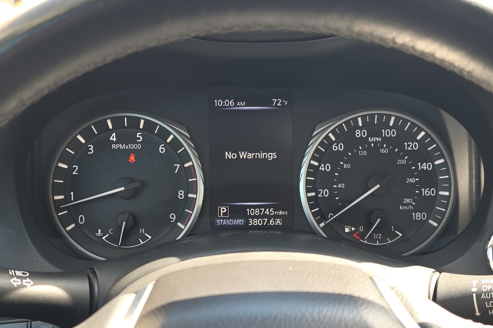 Used 2018 Pure White INFINITI 3.0t LUXE image 23