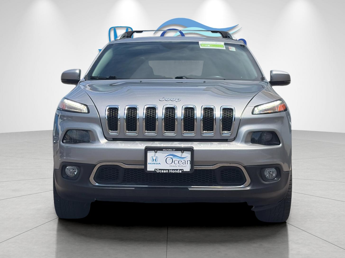 Used 2017 Billet Silver Metallic Jeep Limited image 8