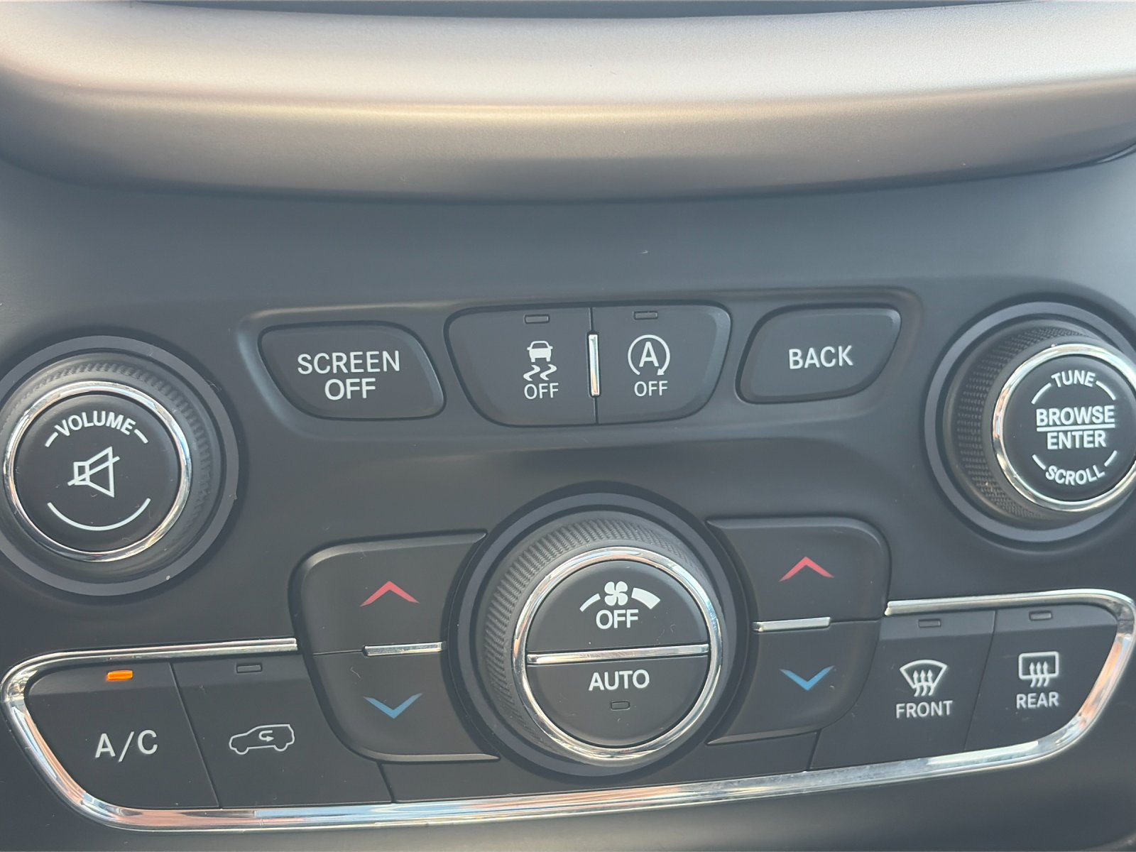 Used 2017 Billet Silver Metallic Jeep Limited image 22
