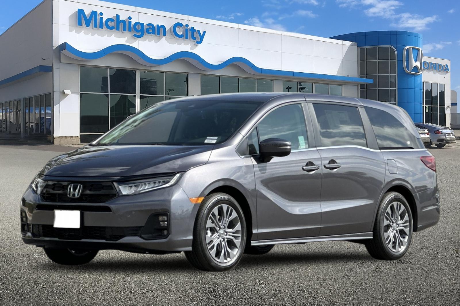 2026 Honda Odyssey Touring's photo